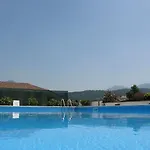 Regal 3*