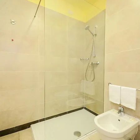 Regal Apart Otel Brescia